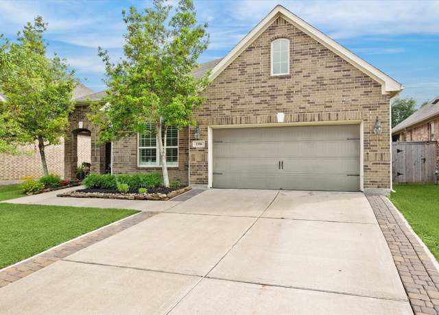 Property at 2356 Opal Springs Ln, Friendswood, TX 77546, 3 beds, 3.5 baths