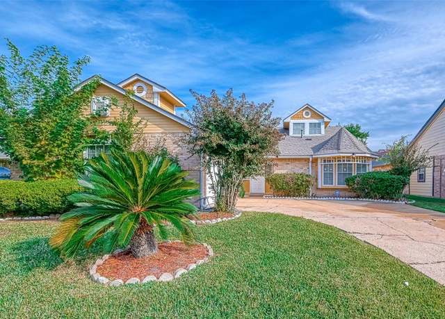 Property at 11511 Caesar Dr, Houston, TX 77477, 3 beds, 2 baths