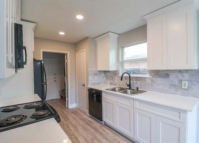 Property at 5027 Monteith Dr, Spring, TX 77373, 3 beds, 2 baths