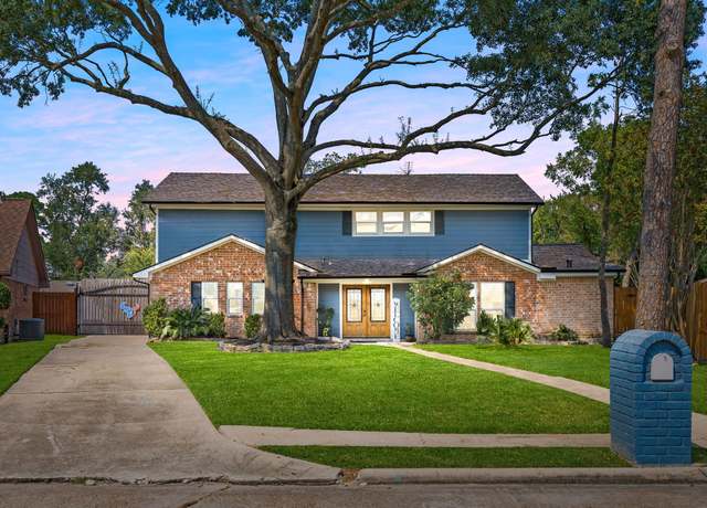 Property at 12906 Campos Dr, Houston, TX 77065, 4 beds, 2.5 baths