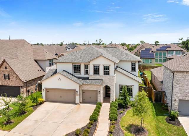Property at 9923 Golden Woods Dr, Missouri City, TX 77459, 5 beds, 4.5 baths