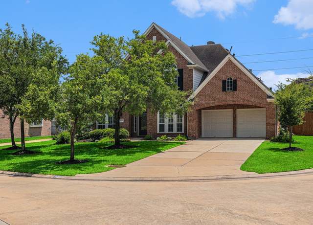 Property at 12631 Midland Creek Dr, Tomball, TX 77377, 4 beds, 4.5 baths