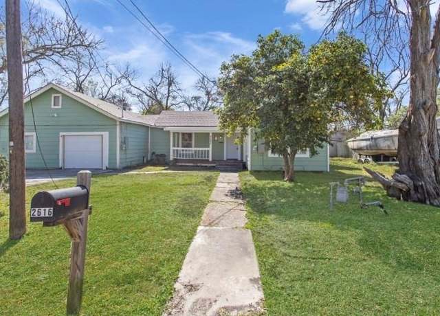 Property at 2616 46th St, Dickinson, TX 77539, 3 beds, 1 bath