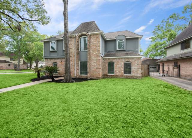 Property at 3403 Blue Candle Dr, Spring, TX 77388, 5 beds, 3.5 baths