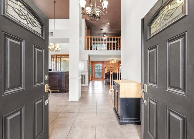 Property at 12406 Mill Lane Dr, Houston, TX 77070, 4 beds, 2.5 baths