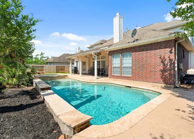Property at 7414 Barton Lake Ct, Richmond, TX 77407, 5 beds, 3.5 baths