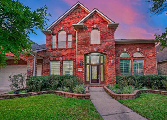 Property at 13205 Broad Bay Ln, Pearland, TX 77584, 4 beds, 3.5 baths