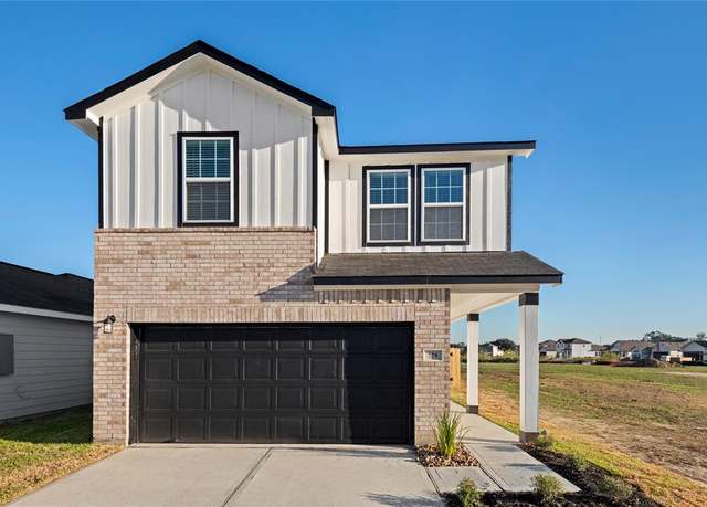 Property at 826 Stoney Point Ln, Dayton, TX 77535, 3 beds, 2.5 baths