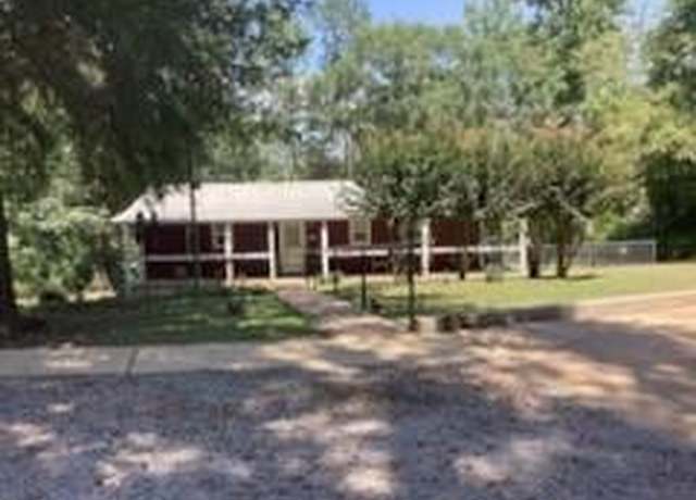 Property at 116 Grapeland Lake Rd, Grapeland, TX 75844, 2 beds, 2.5 baths