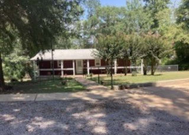 Property at 116 Grapeland Lake Rd, Grapeland, TX 75844, 2 beds, 2.5 baths