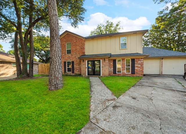 Property at 3503 Autumn Ln, Baytown, TX 77521, 4 beds, 2.5 baths