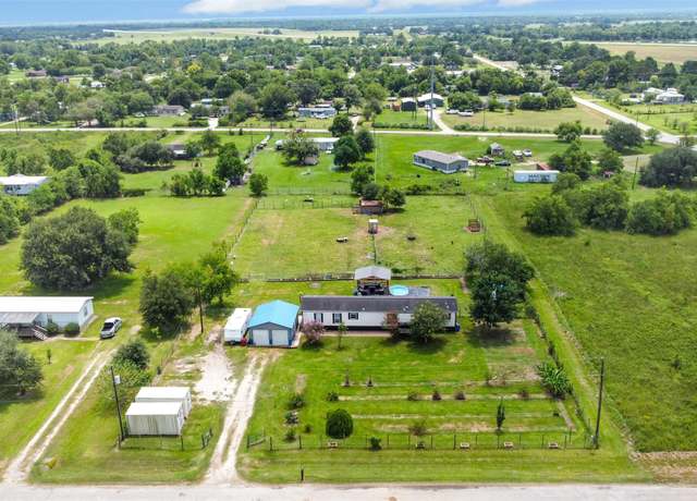 Property at 88 County Road 6055a, Dayton, TX 77535, 3 beds, 2 baths