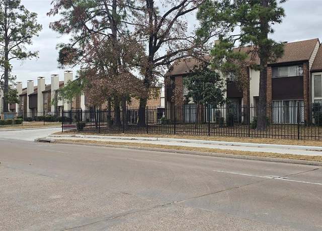 Property at 17230 Imperial Valley Dr #69, Houston, TX 77060, 2 beds, 2.5 baths