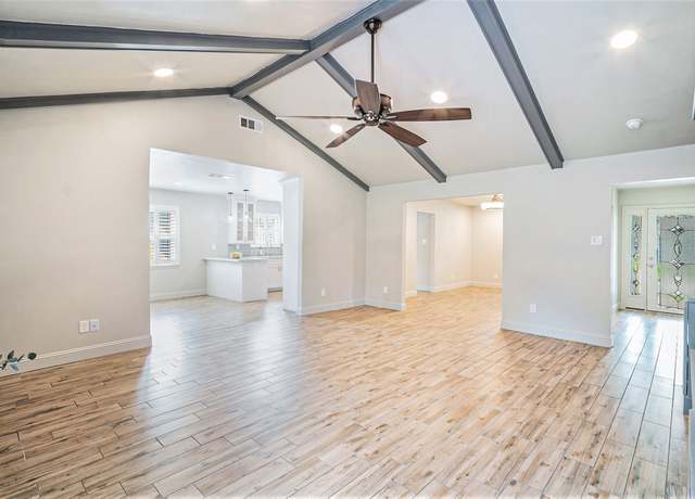 Property at 10602 Del Monte Dr, Houston, TX 77042, 3 beds, 2 baths