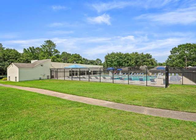 Property at 19010 Atasca South Dr, Humble, TX 77346, 3 beds, 2 baths