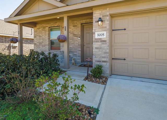 Property at 8005 Greens Ln, Navasota, TX 77868, 4 beds, 2 baths