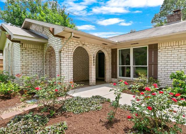 Property at 10803 Chevy Chase Dr, Houston, TX 77042, 4 beds, 2.5 baths