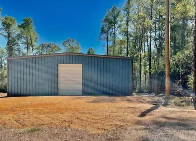 Property at 170 Roma, Livingston, TX 77351, 1 bed, 0.5 baths