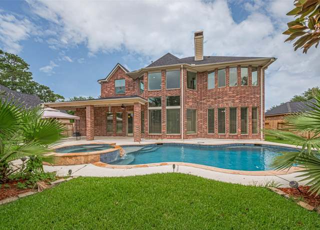 Property at 13606 Stern Creek Ln, Houston, TX 77044, 4 beds, 3.5 baths
