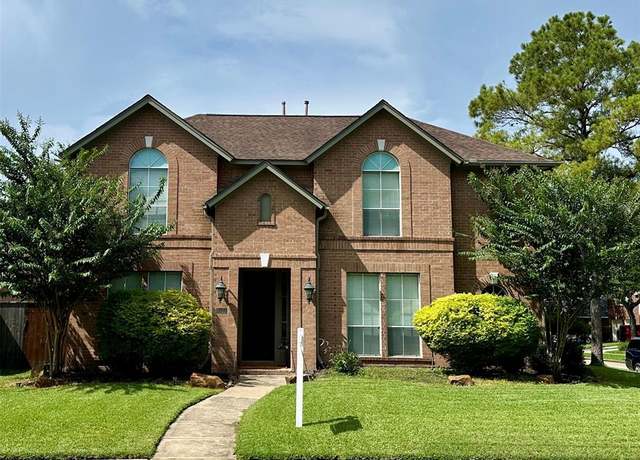 Property at 7411 Greatwood Grove Dr, Sugar Land, TX 77479, 3 beds, 3 baths
