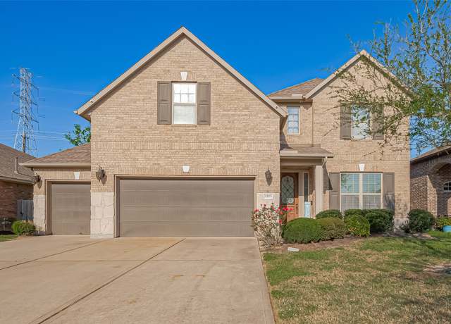 Property at 2215 Trocadero Ln, League City, TX 77573, 3 beds, 2.5 baths