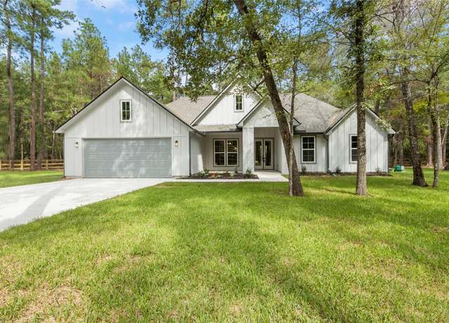 Property at 11193 Wildwood Ln, Plantersville, TX 77363, 4 beds, 2 baths