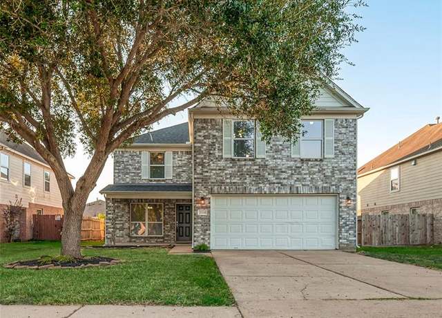 Property at 2114 Indian Clearing Trl, Rosenberg, TX 77471, 4 beds, 2.5 baths