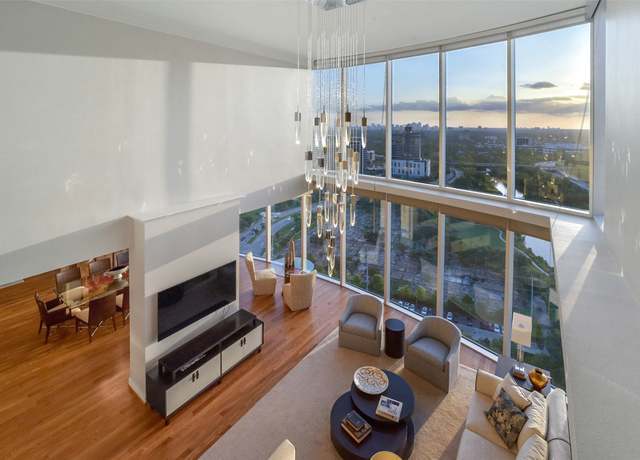Property at 3333 Allen Pkwy #3003, Houston, TX 77019, 3 beds, 4.5 baths
