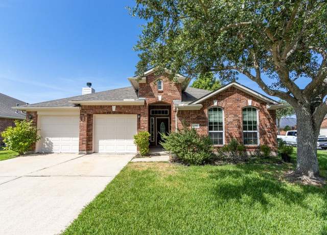 Property at 2960 Water Willow Ln, Pearland, TX 77581, 3 beds, 2 baths