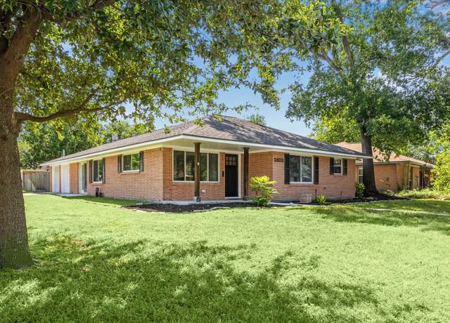Property at 1803 Latexo Dr, Houston, TX 77018, 3 beds, 2 baths