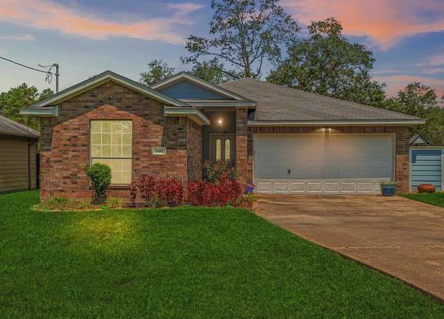 Property at 3689 Piney Point Rd, Conroe, TX 77301, 3 beds, 2 baths