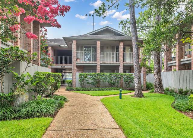 Property at 6437 Bayou Glen Rd, Houston, TX 77057, 2 beds, 1 bath