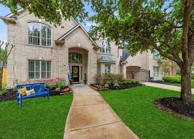 Property at 5018 Grand Phillips Ln, Katy, TX 77450, 5 beds, 5 baths
