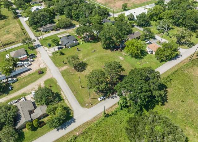 Property at 8108 Syms St, Fulshear, TX 77406