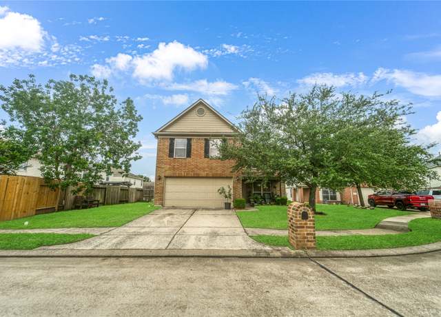 Property at 8011 Sumal Cir, Baytown, TX 77521, 4 beds, 2.5 baths