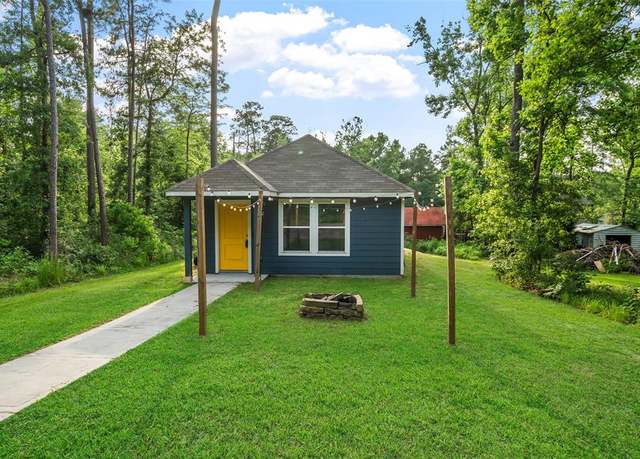 Property at 15229 Travis Ln, Willis, TX 77378, 3 beds, 2 baths