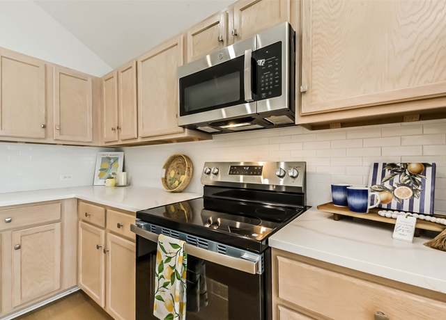 Property at 1805 Coronel St, Alvin, TX 77511, 4 beds, 2 baths