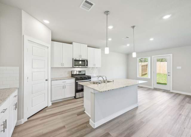 Property at 1484 Waggoner Ranch Trl, Conroe, TX 77301, 3 beds, 2 baths