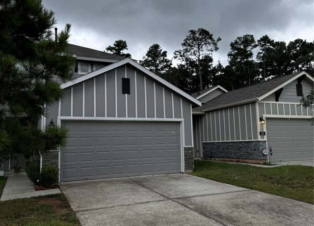Property at 125 Camelot Place Ct, Conroe, TX 77304, 3 beds, 2.5 baths