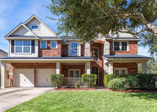 Property at 503 Summer Mist Ln, Rosenberg, TX 77469, 5 beds, 3.5 baths