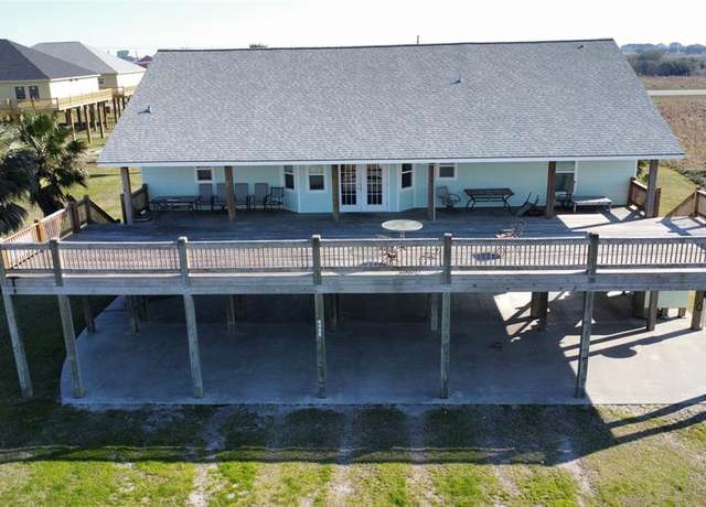 Property at 4406 East Bay Dr S, Port Bolivar, TX 77650, 5 beds, 5.5 baths