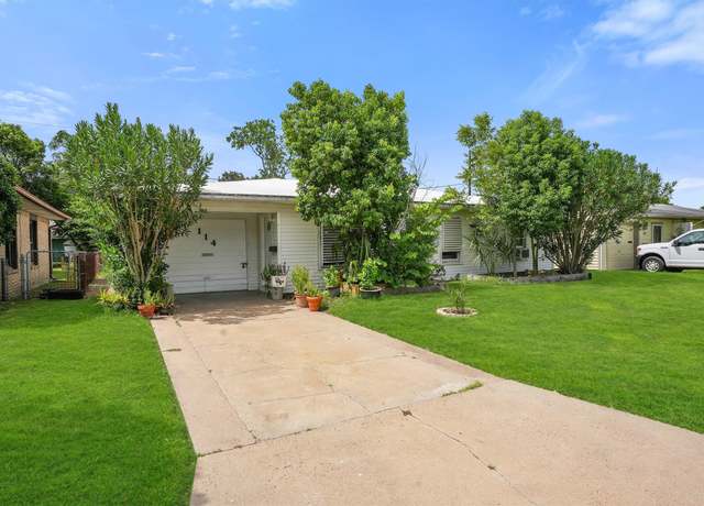 Property at 114 Bonita Ave, Galveston, TX 77550, 3 beds, 1 bath