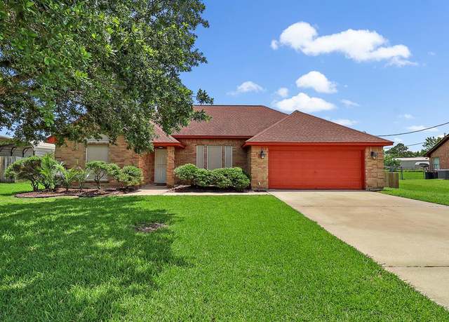 Property at 4614 Joe Patch Rd, Baytown, TX 77523, 3 beds, 2 baths