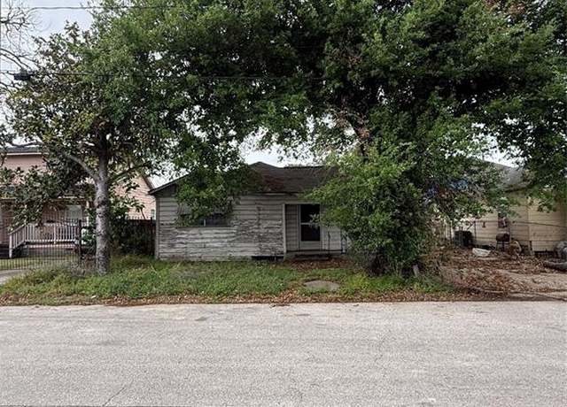 Property at 5315 Terry St, Houston, TX 77009