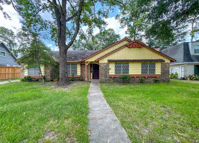 Property at 5907 Darkwood Dr, Houston, TX 77088, 3 beds, 2 baths