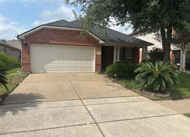 Property at 16427 Kettlebrook Ln, Houston, TX 77049, 3 beds, 2 baths