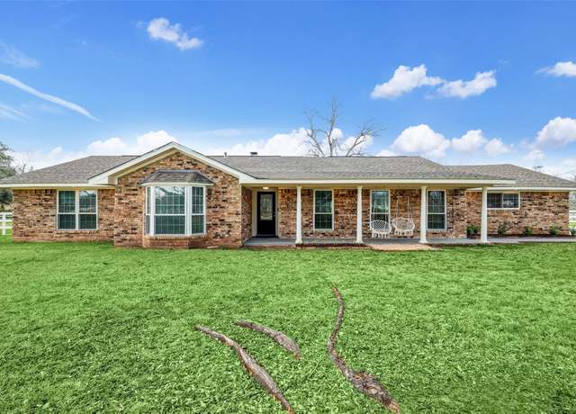 Property at 2015 Shadow Ln Ln, Richmond, TX 77406, 4 beds, 3 baths