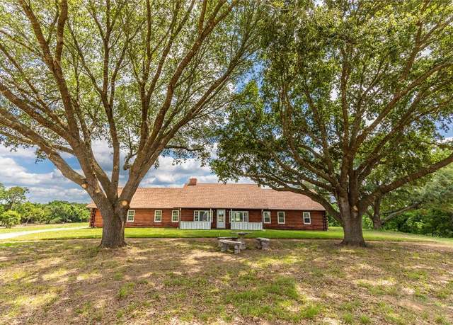 Property at 3491 Lynn Rd, Chappell Hill, TX 77426, 3 beds, 2 baths