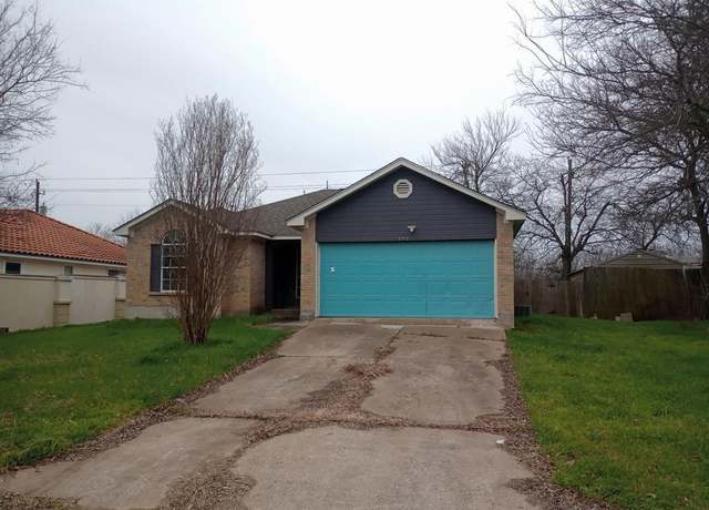 Property at 193 Oak River Dr, Cedar Creek, TX 78612, 3 beds, 2 baths