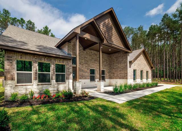 Property at 83 Remington Rd, Huntsville, TX 77340, 4 beds, 2.5 baths